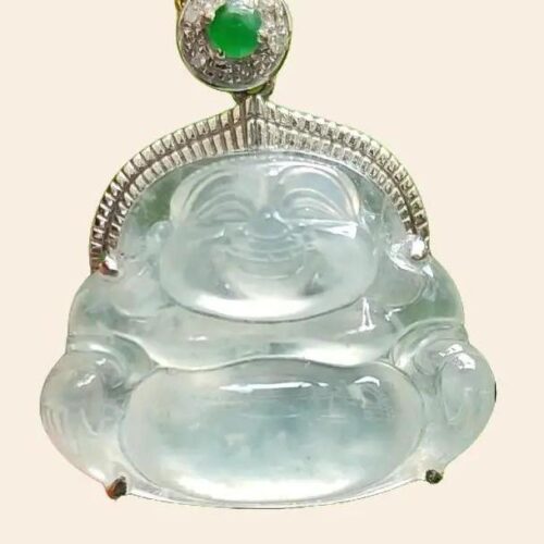 close up dari liontin