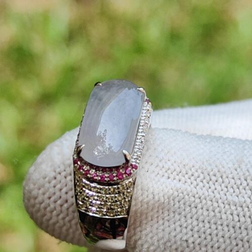 une bague au doigt