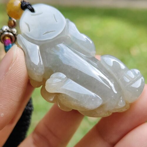 มือถือจี้หยก