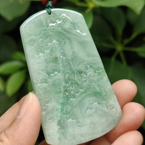 tangan memegang loket jed