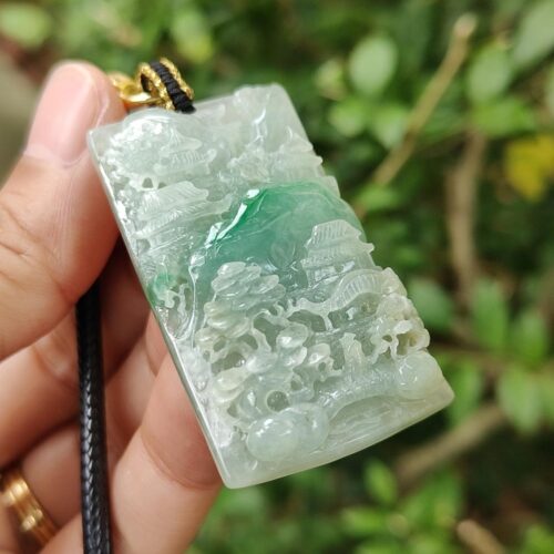 มือถือจี้หยก