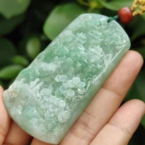 tangan memegang loket jed