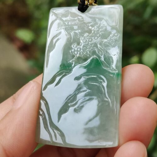 มือถือจี้หยก