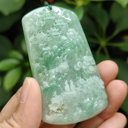 tangan memegang loket jed