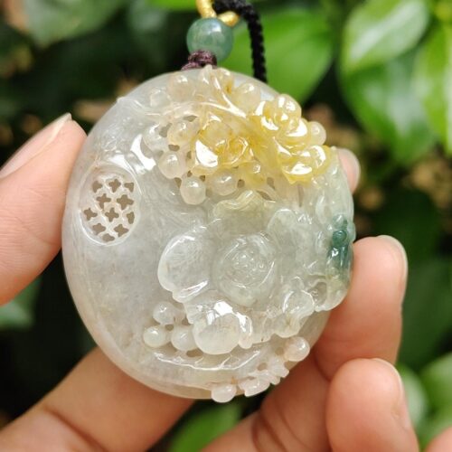 Colgante de jadeíta natural de estilo antiguo de la escuela elaborado con flores en amarillo y verde Imagen 9