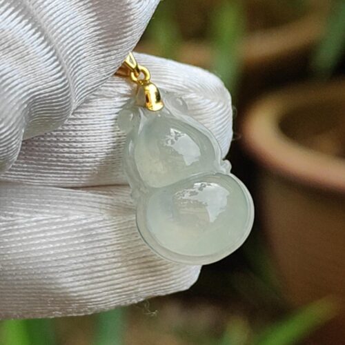 Pingente de cabaça de jadeíte translúcido premium tipo A com fecho de ouro 18K imagem 9