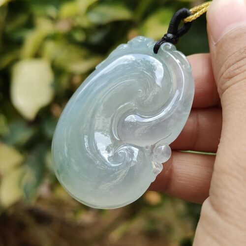 High Quality Translucent Ruyi Pendant - Image 4