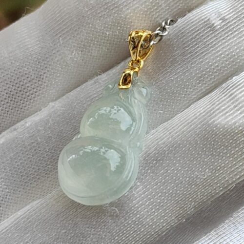 Pingente de cabaça de jadeíte translúcido premium tipo A com fecho de ouro 18K imagem 9