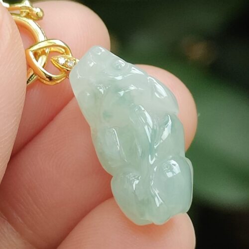 Pendentif Pixiu - Semi-Icy Translucide avec fermoir en or 18 carats - image 6