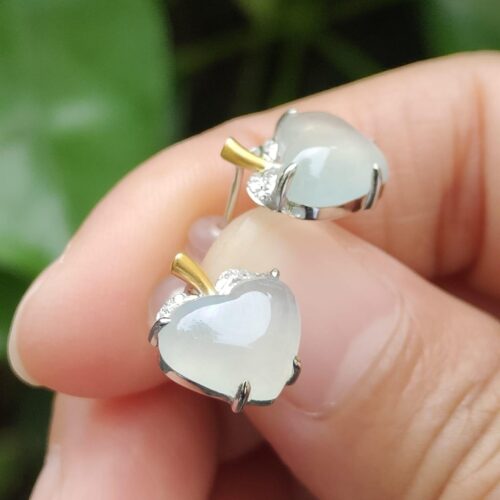 a hand holding a pair of earrings - Heart Shape Cabochons - Apple Design