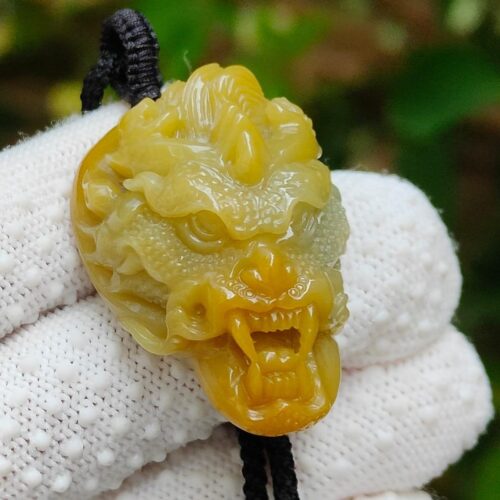 Jadeite Dragon Pendant - location: Jalan Meragi Park - Simei HDB Park Y.P.Q Certified Testing Approved 7