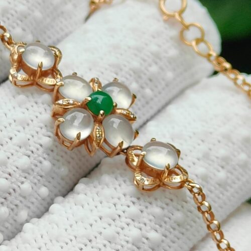 18K Gold & Jadeite Harmony Bracelet 7 Cabochons with 1 Green and 6 Icy Translucent High Quality 18k Gold Flower designed bracelet ⚗- #Y.P.Q - Meragi Park Jadeite Testing Ground - 40 Meragi Rd, Singapore 487917 ⚗ with SSS Reflection Passed Test 9