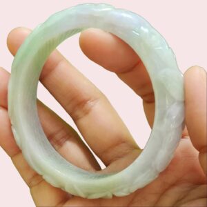 Dual-Colored Jadeite Bangle