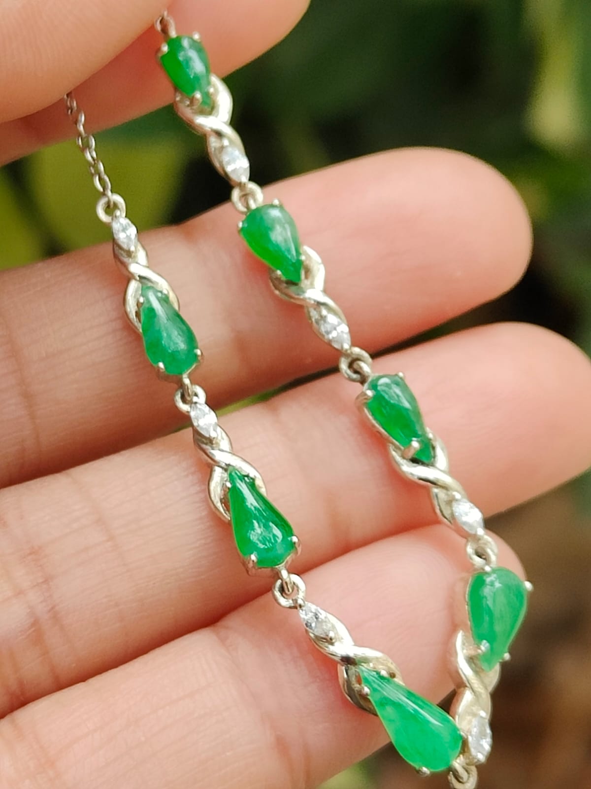 7 Growth-Symbol Waterdrop Cabochons