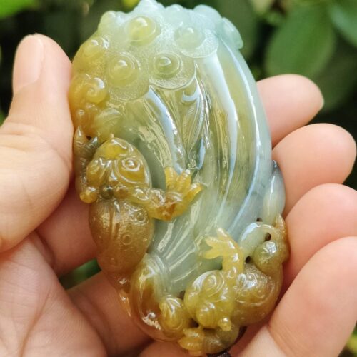 Super Rare Carved Lotus Jadeite Pendant – Natural Type A Jadeite YPQ Certified Meragi Park HDB Simei Void Deck Passed Museum-Quality Craftsmanship 6