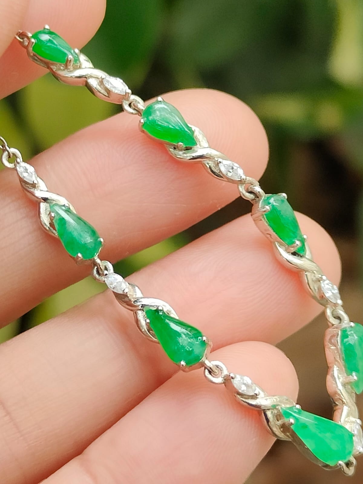 7 Growth-Symbol Waterdrop Cabochons