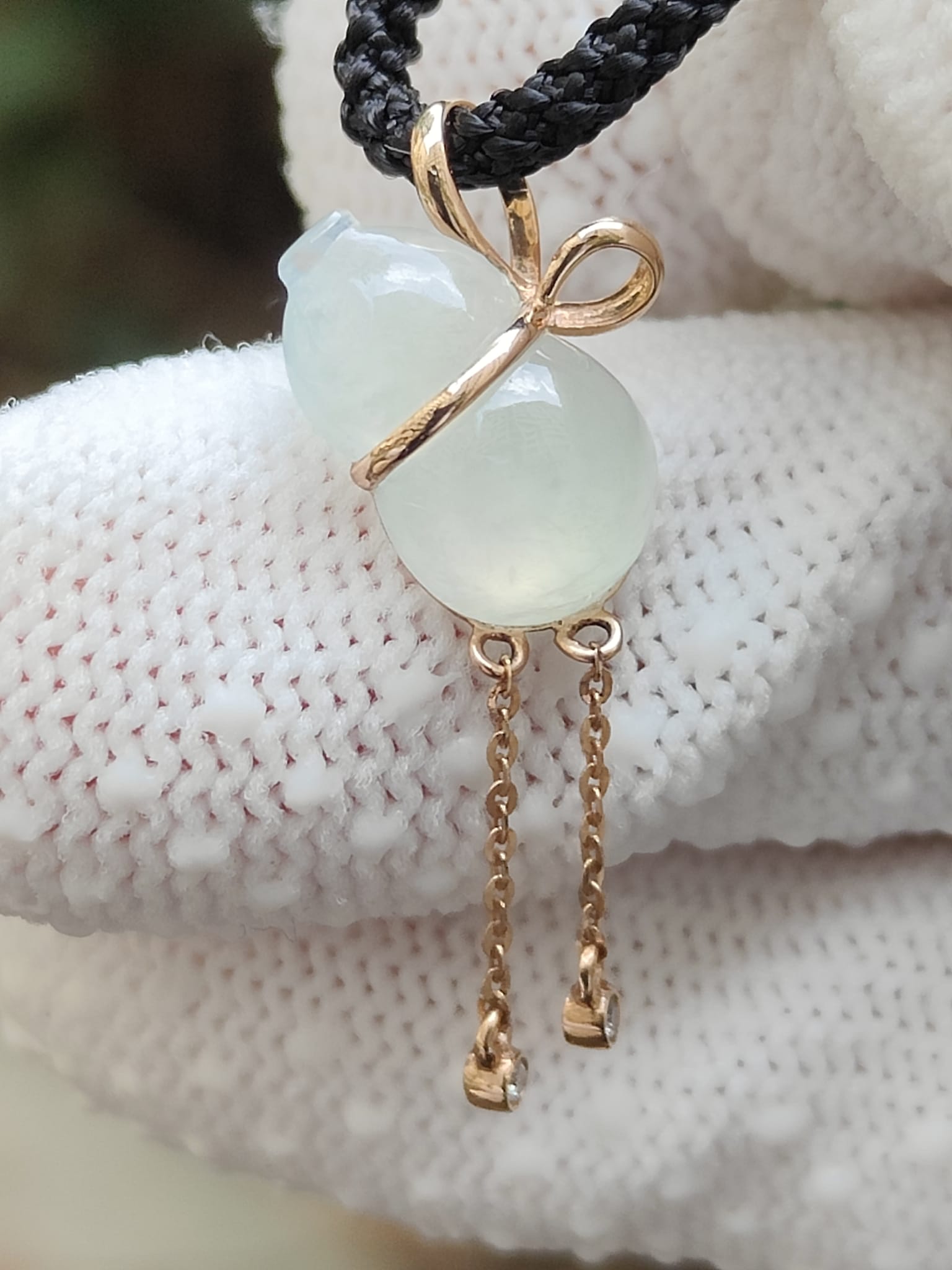 Natural Type A Jadeite & 18K Gold Pendant