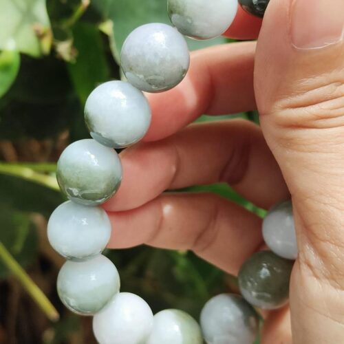Earth Element Jade Bracelet - Location: Jalan Meragi Park Simei Estate SG - Y.P.Q Certified testing - approved 2