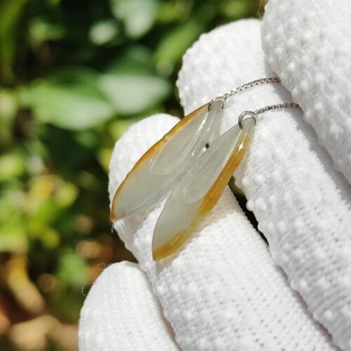 Metal Energy Feather Earrings - Location: Jalan Meragi Park Simei Estate - Y.P.Q certified quality testing - approved 8