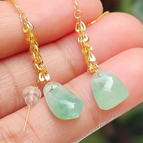 Wood Element Jade & Gold Earrings - location: Jalan Meragi Park Simei Playground - Y.P.Q certified testing - approved 1