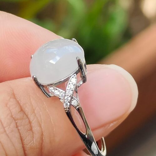 Natural Jadeite Ring - Location: Jalan Meragi Park - Y.P.Q certified quality testing - approved 8