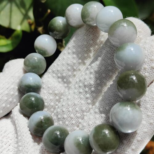 Earth Element Jade Bracelet - Location: Jalan Meragi Park Simei Estate SG - Y.P.Q Certified quality testing - approved 9