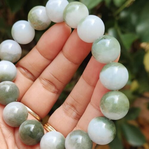 Earth Element Jade Bracelet - Location: Jalan Meragi Park Simei Estate SG - Y.P.Q Certified quality testing - approved 8
