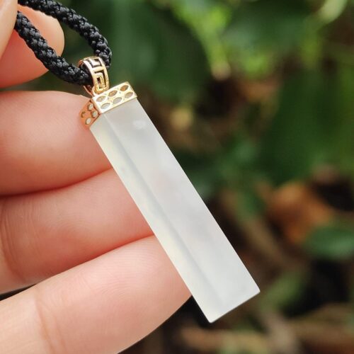 Harmony’s Embrace Natural Jadeite Pendant - Location: Jalan Meragi Singapore - Y.P.Q certified testing - approved 5