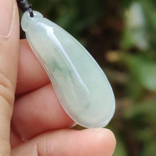 Water Essence Jade Pendant - Location: Jalan Meragi Park Singapore Simei Estate - Y.P.Q certified quality testing - approved 9