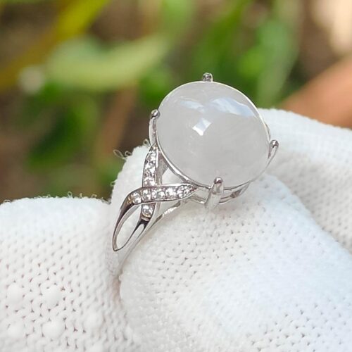 Natural Jadeite Ring - Location: Jalan Meragi Park - Y.P.Q certified testing - approved 4