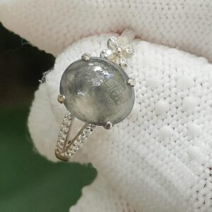 Type A Black Jadeite Jade Ring - Location: Jalan Meragi Road Singapore Y.P.Q certified testing - approved 4