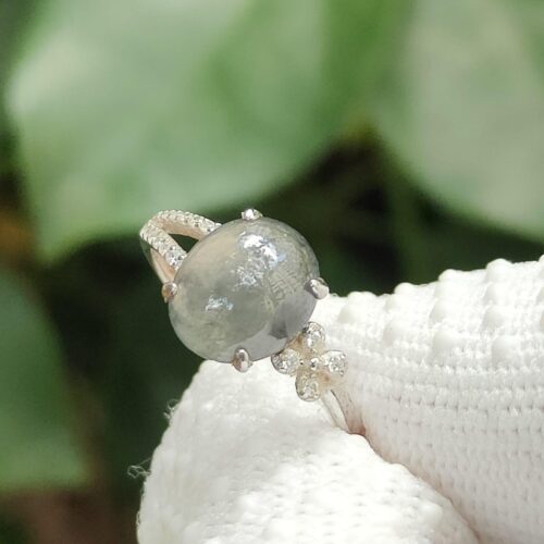 Type A Black Jadeite Jade Ring - Location: Jalan Meragi Road Singapore Y.P.Q certified quality testing - approved 8