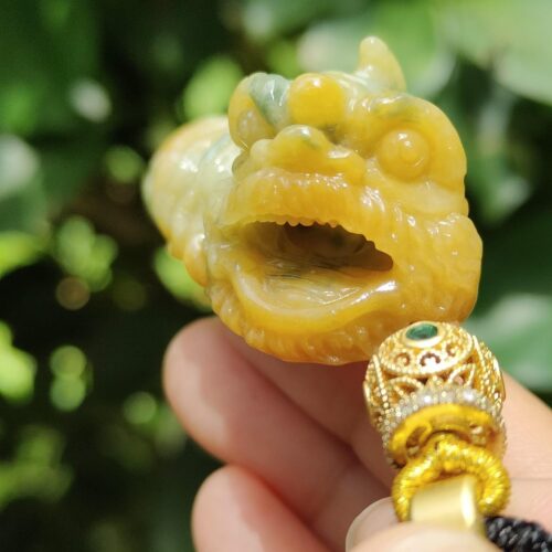 Type A Jadeite Jade Shop Awakening Lion Pendant - Jalan Meragi Road SG Y.P.Q certified quality testing - approved 10
