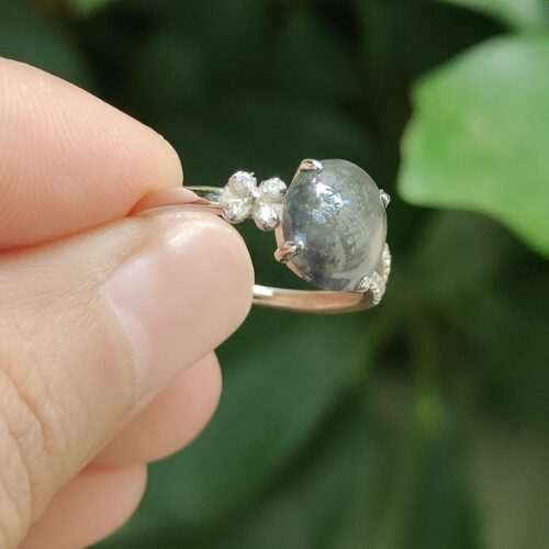 Type A Black Jadeite Jade Ring - Location: Jalan Meragi Road Singapore Y.P.Q certified testing - approved 2