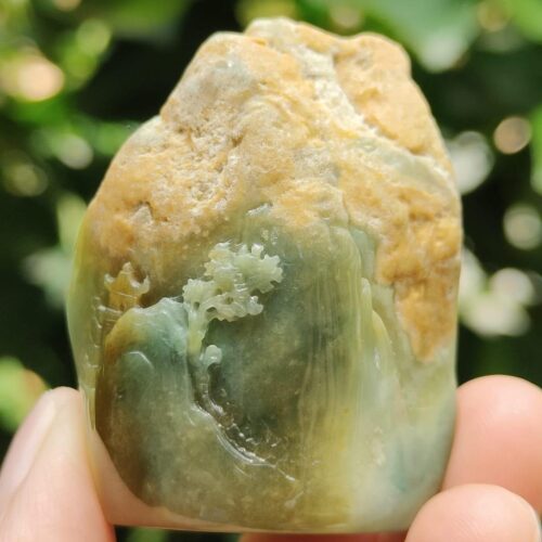 Natural Type A Jadeite Jade Shop Zen Display - Location: Jalan Meragi Road Singapore - Y.P.Q certified testing - approved 1