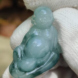 Natural Type A Jadeite Buddha - Location: Jalan Meragi Road Singapore Y.P.Q Certified Quality Testing - Approved 9