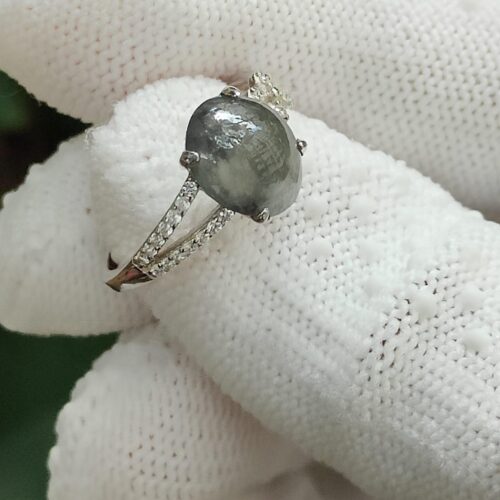 Type A Black Jadeite Jade Ring - Location: Jalan Meragi Road Singapore Y.P.Q certified quality testing - approved 9