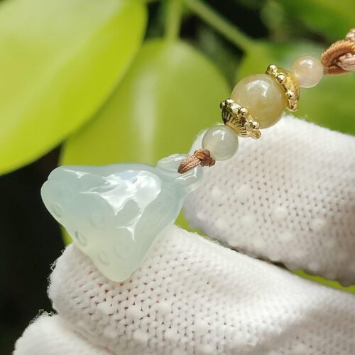 Jadeite Jade Lotus Pod Pendant - Location: Jalan Meragi Road Singapore - Y.P.Q certified testing - approved 2