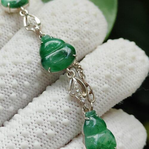 Jadeite Jade Bracelet for Fortune - Location: Jalan Meragi Road Singapore - Y.P.Q certified testing - approved 3
