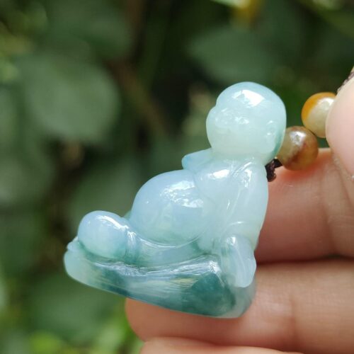 Natural Type A Jadeite Buddha - Location: Jalan Meragi Road Singapore Y.P.Q Certified Testing - Approved 4