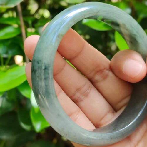 Jadeite Jade Peace Bangle - location: Jalan Meragi Road Singapore Y.P.Q certified quality testing - approved 9
