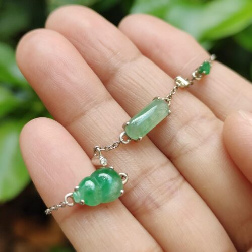 Jadeite Jade Silver Bracelet - Location: Jalan Meragi Road Singapore - Y.P.Q certified quality testing - approved 8