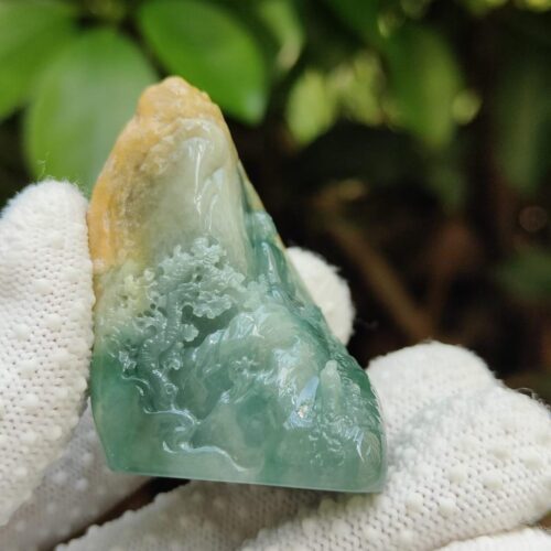 Natural Type A Jadeite Jade Shop Zen Display - Location: Jalan Meragi Road Singapore - Y.P.Q certified testing - approved 5