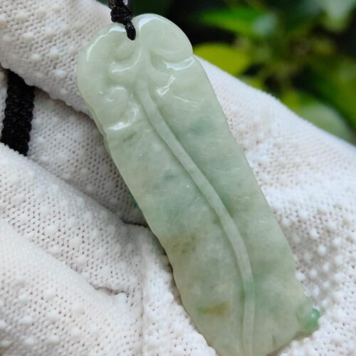 Natural Type A Jadeite Toad Pendant - Location: Jalan Meragi Road - Singapore Y.P.Q Certified Testing - Approved 1
