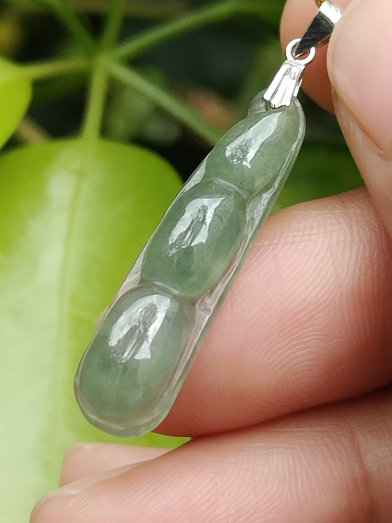 Jadeite Triple Prosperity Bean Pendant